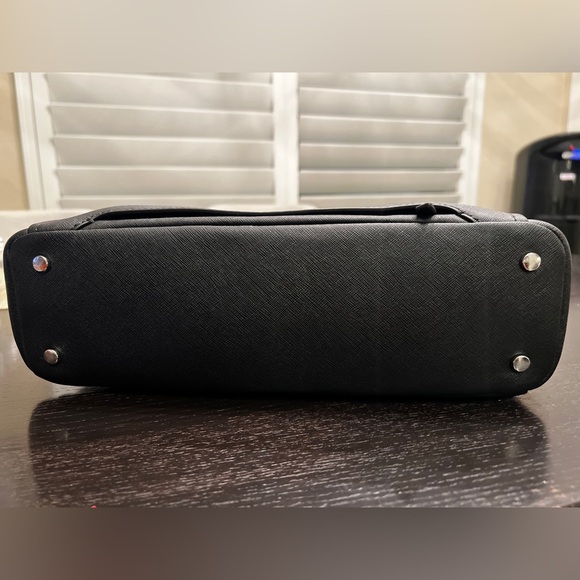 TUMI saffiano leather black tote bag - Picture 11 of 11